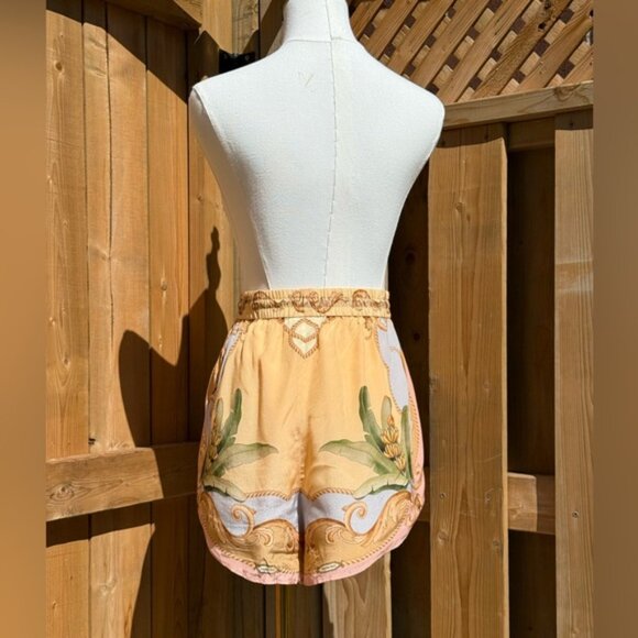 🆕 FARM Rio 🧿 NWOT Multicolor Banana Royalty Kaleidoscope Shorts, Sz L - Picture 9 of 16
